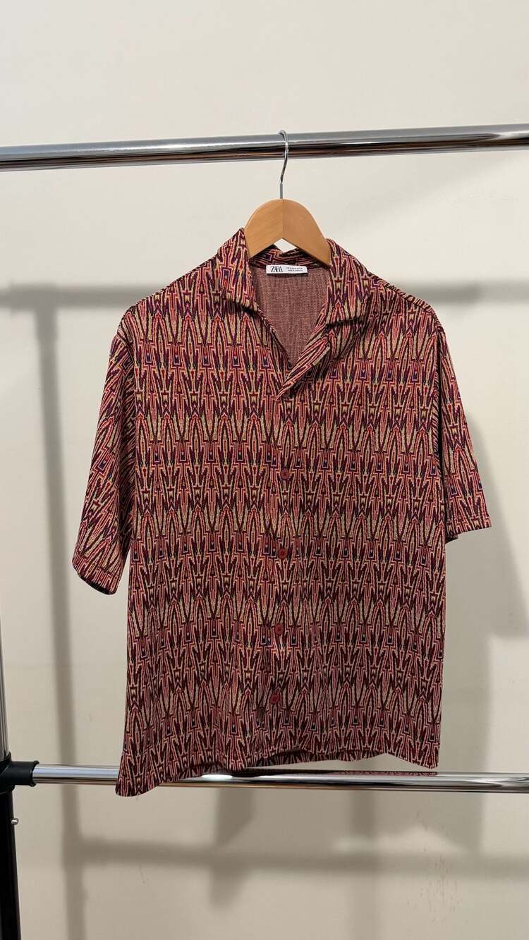Zara Men's Multicolor Tribal Aztec Short Sleeve Collar Button Down Shirt